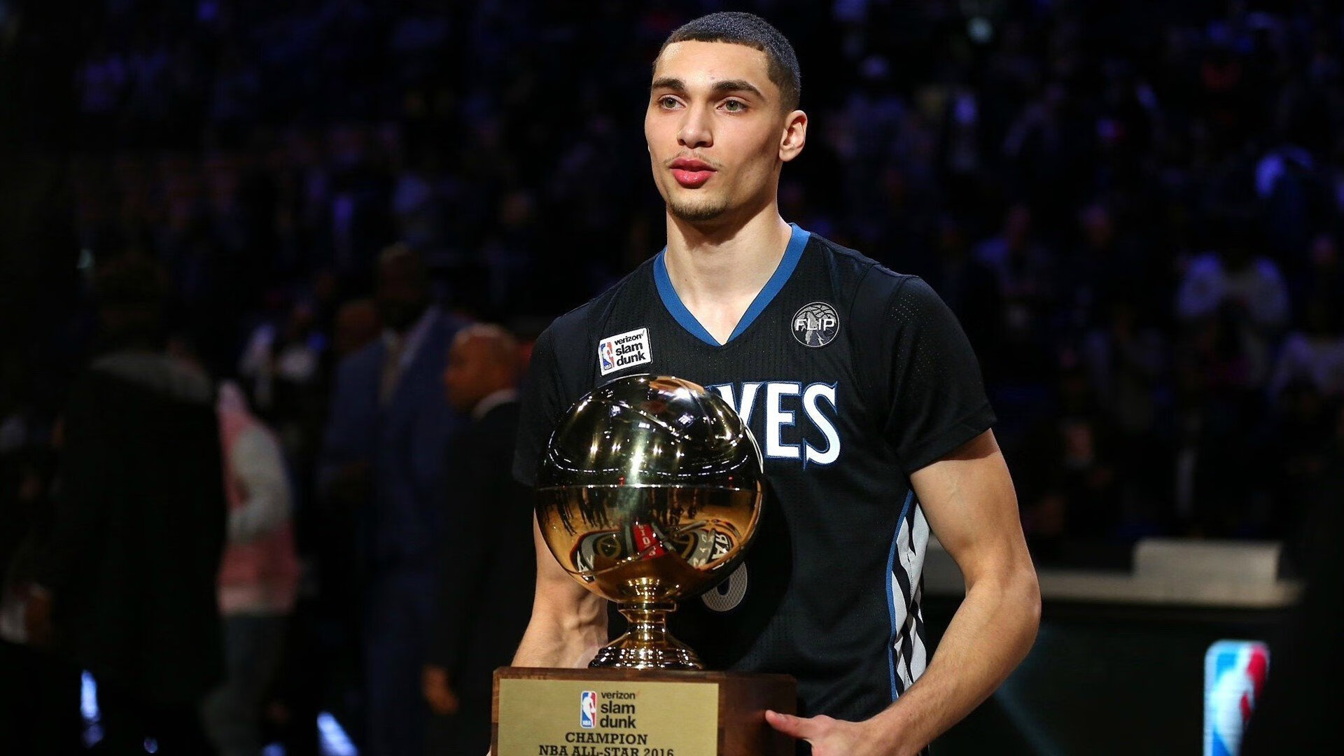 “传奇传承：迈克尔·乔丹的篮球思想影响一代人”，迈克尔乔丹篮球人物视频