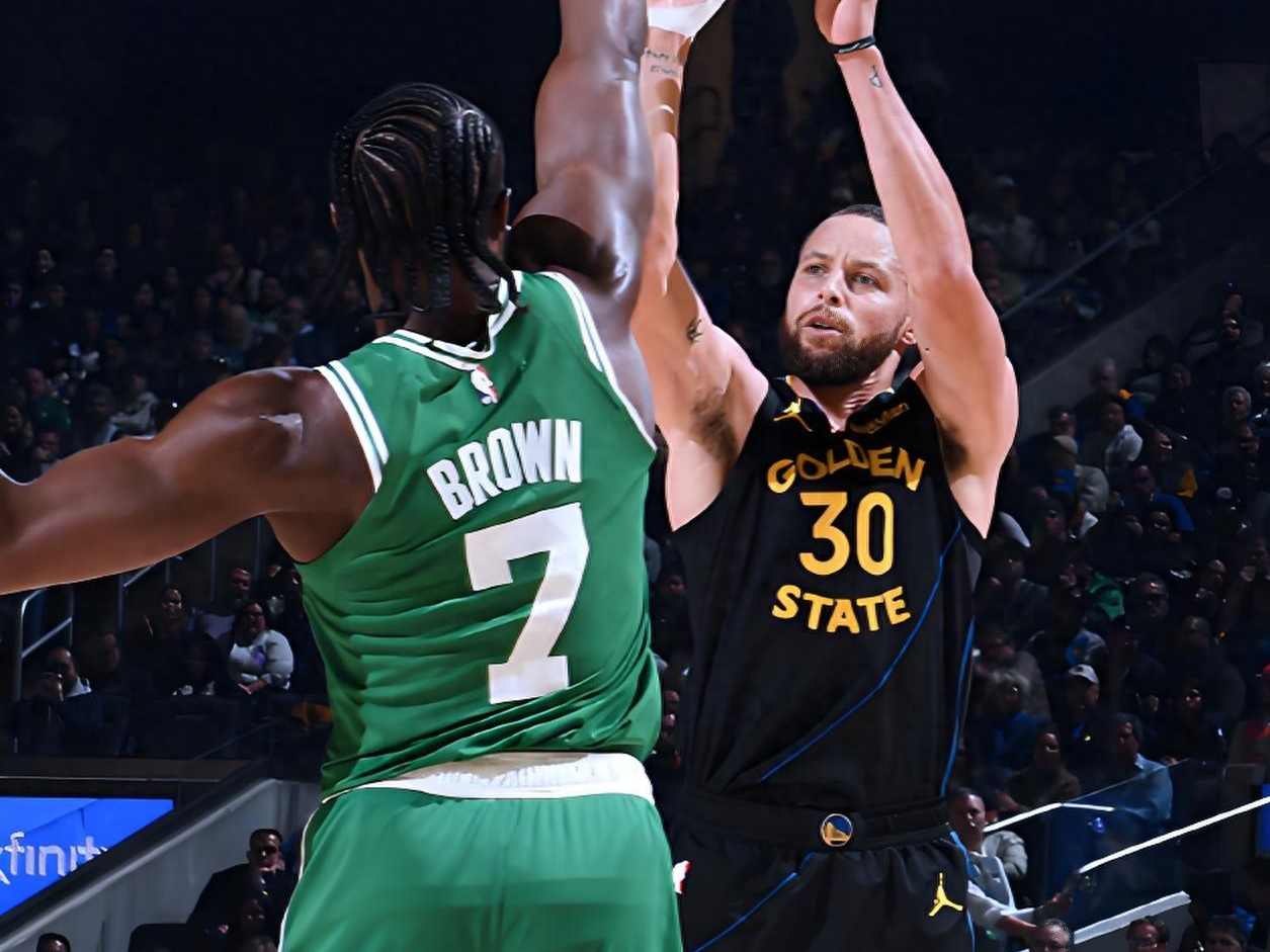 米兰官方网站-NBA总决赛：勇士4-2击败绿军，库里FMVP的简单介绍