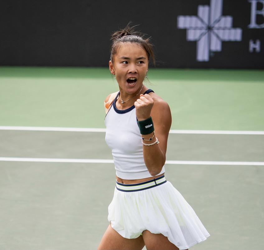 中国金花爆冷击败TOP10,创个人最佳战绩 中国金花爆冷击败TOP10,创个人最佳战绩