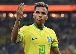 米兰官网-维尼修斯vs罗德里戈：巴西双星的接班之路的简单介绍