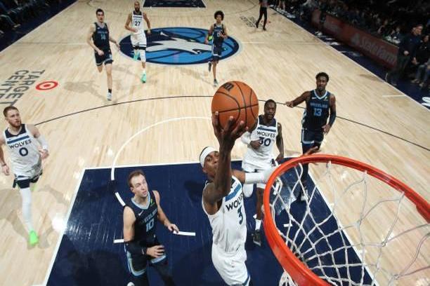 米兰app-莫兰特季后赛50分！灰熊抢七胜森林狼的简单介绍