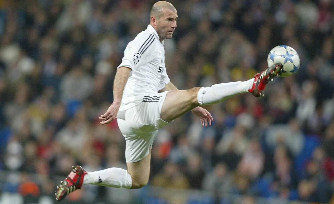 米兰app下载-皇马欧冠三连：齐达内的玄学之谜