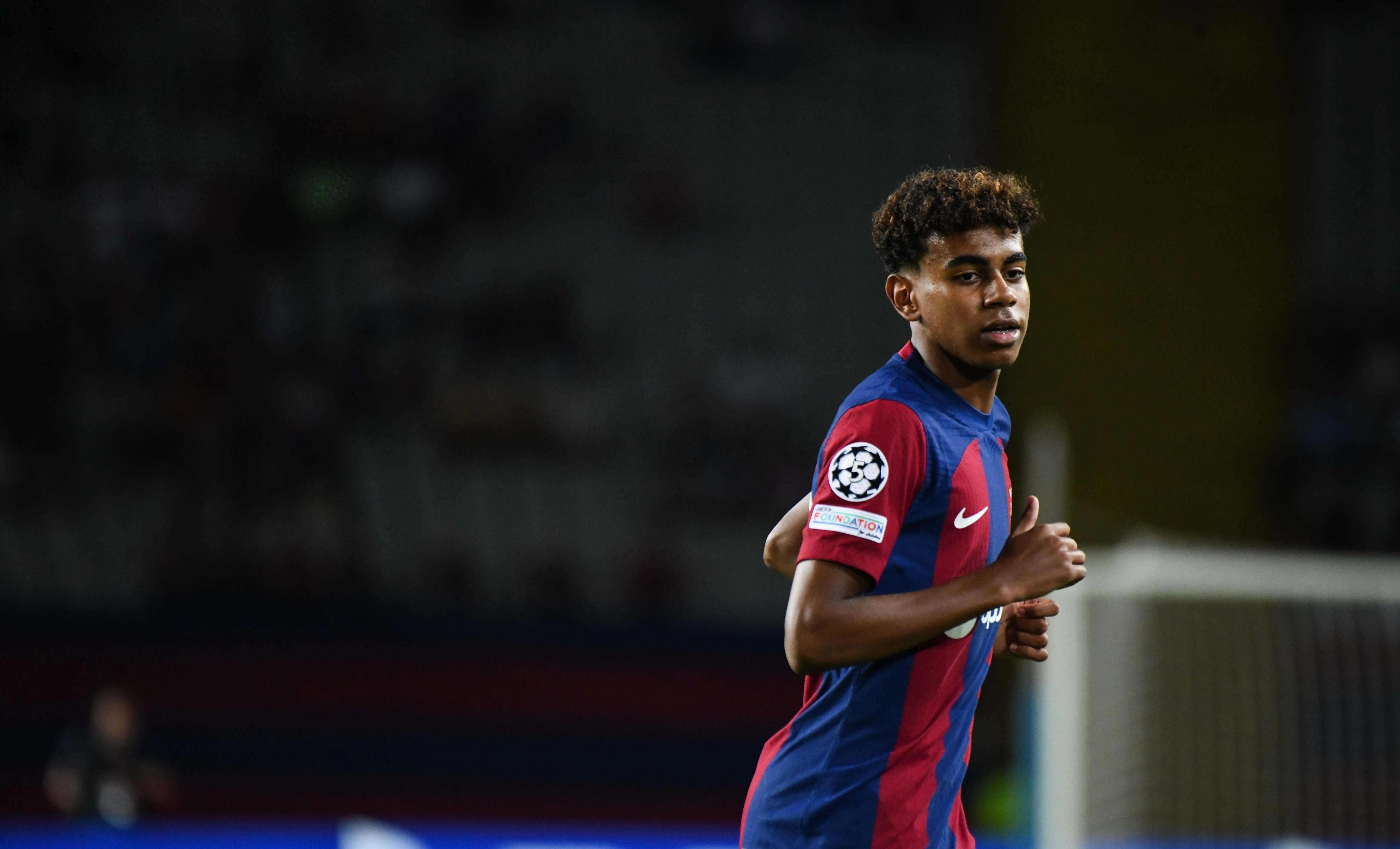 西甲青训对比：拉玛西亚vs皇马青训营