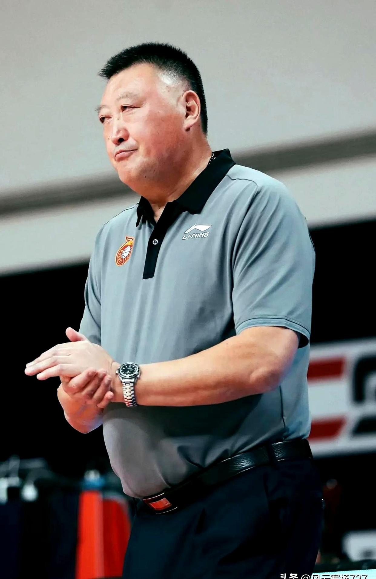 ac米兰官方网站-前世界冠军选手退役，转型教练开启新篇章