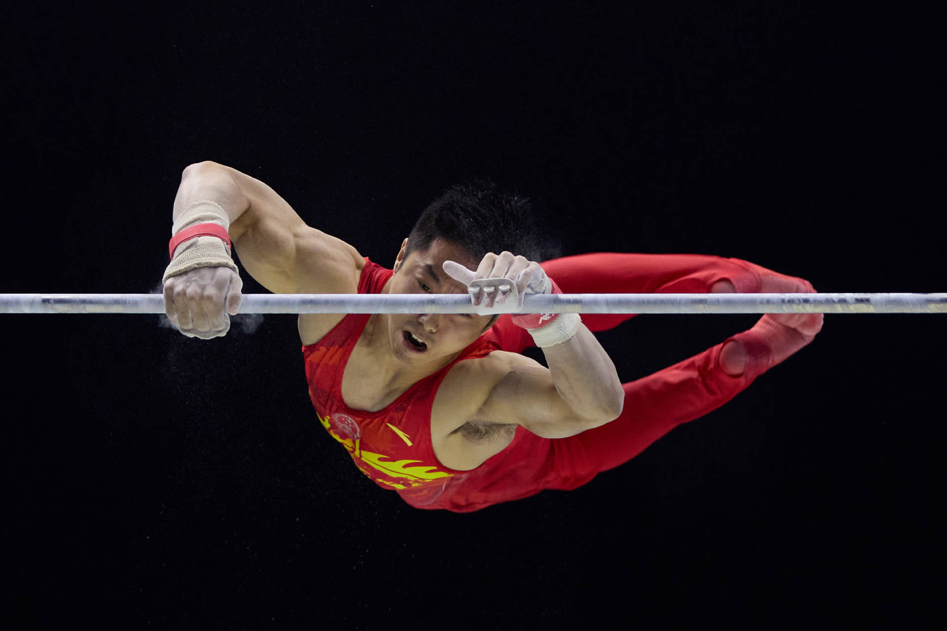 米兰网页版-体操世界冠军的台前幕后