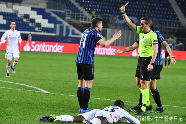 看球时最离谱的“玄学”操作 看球时最离谱的“玄学”操作