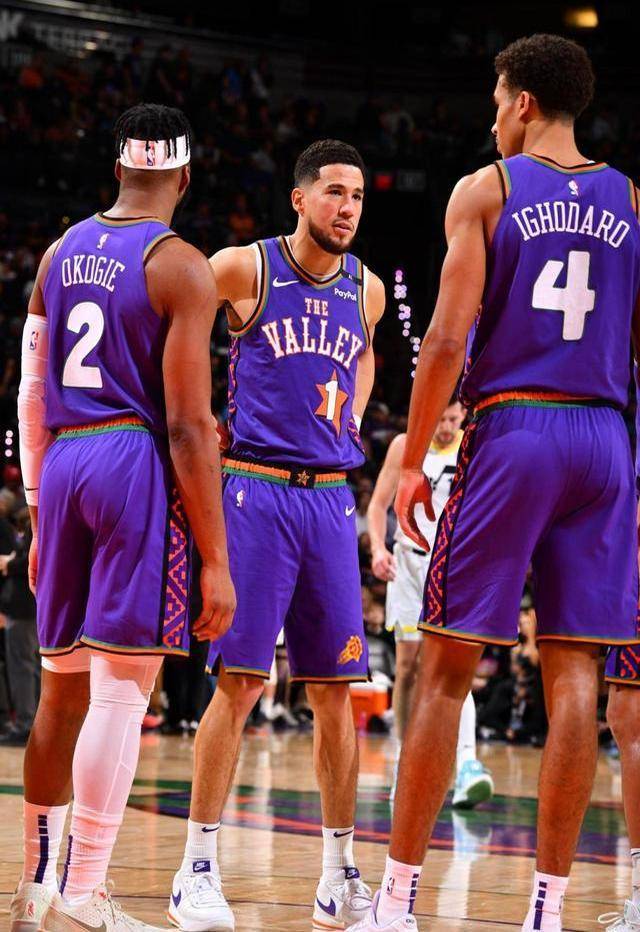 太阳三巨头合体,首轮横扫对手晋级 太阳三巨头合体,首轮横扫对手晋级