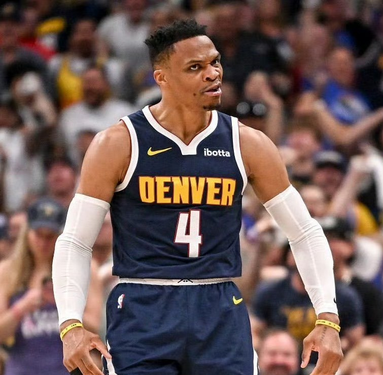 威少首发/替补表现对比分析 威少首发/替补表现对比分析