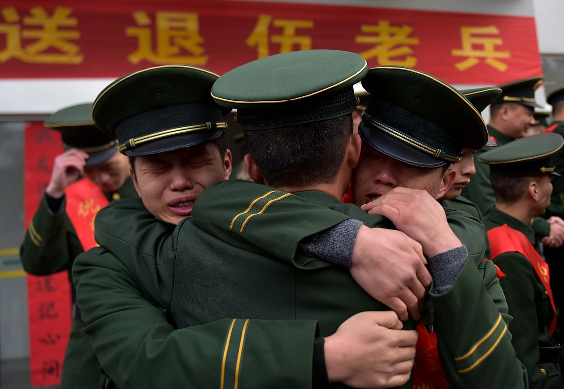 ac米兰官方网站-那些年你被感动的退役瞬间