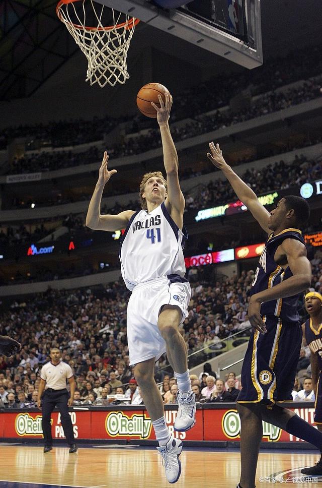 诺维茨基雕像揭幕,独行侠永久致敬传奇的简单介绍 诺维茨基雕像揭幕,独行侠永久致敬传奇的简单介绍