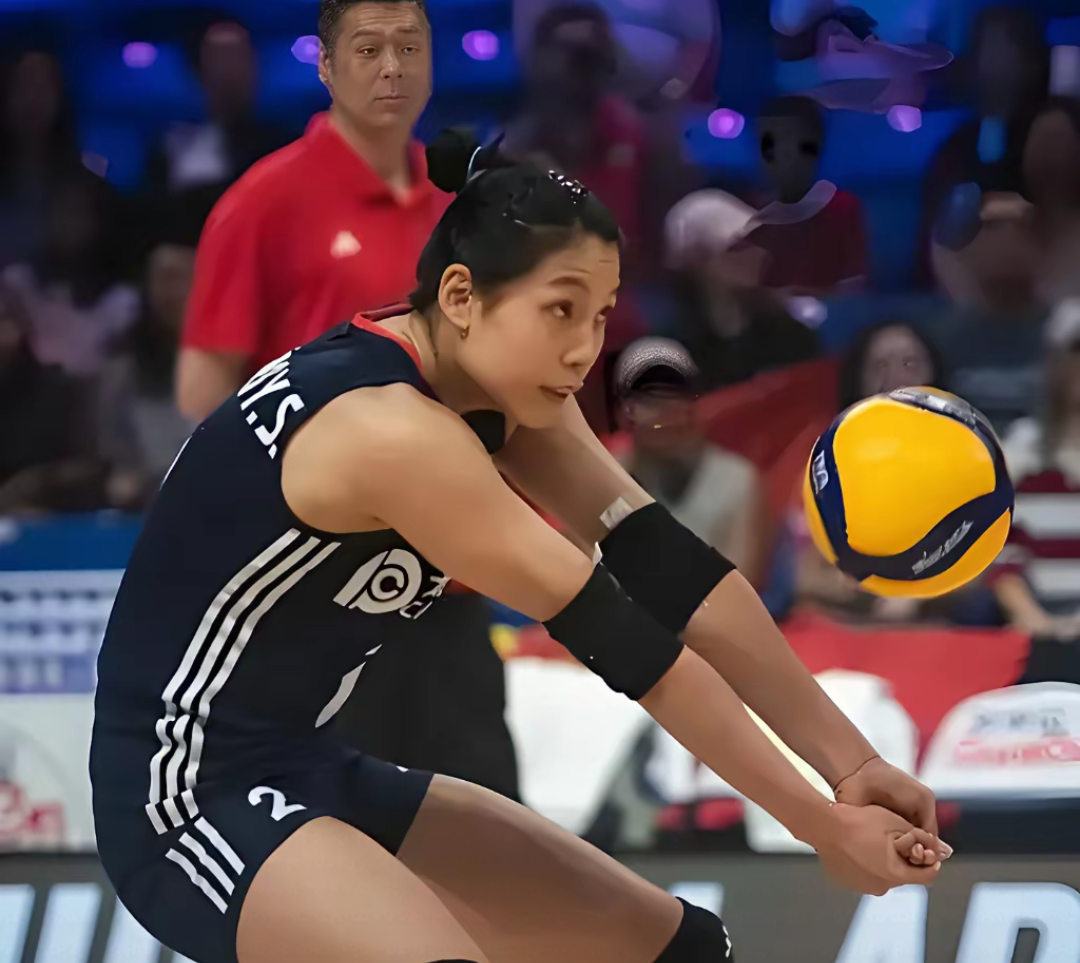 “排球世界杯:中国女排重塑辉煌,夺冠之路艰辛!” “排球世界杯:中国女排重塑辉煌,夺冠之路艰辛!”